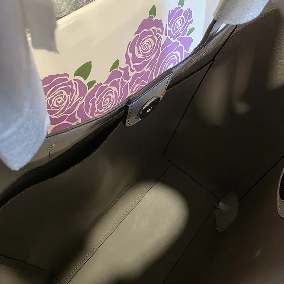 Michael Kors Light Gray Tote Bag - Picture 5 of 13